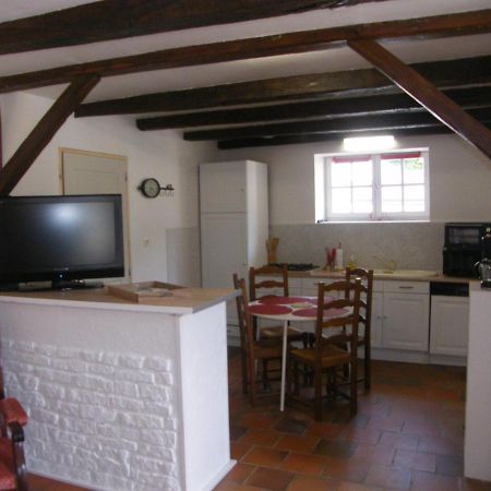 Le Petit Bretigny Guest House Beaumont  Exterior foto