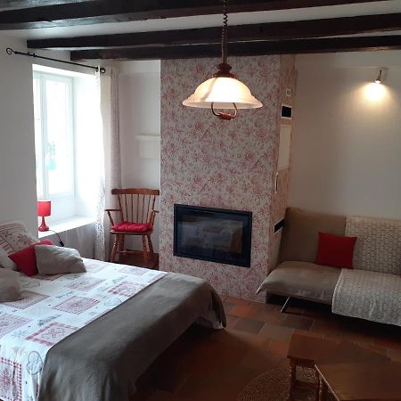 Le Petit Bretigny Guest House Beaumont  Exterior foto