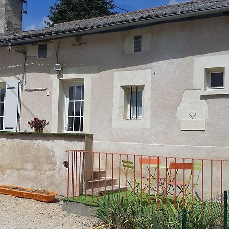 Le Petit Bretigny Guest House Beaumont  Exterior foto