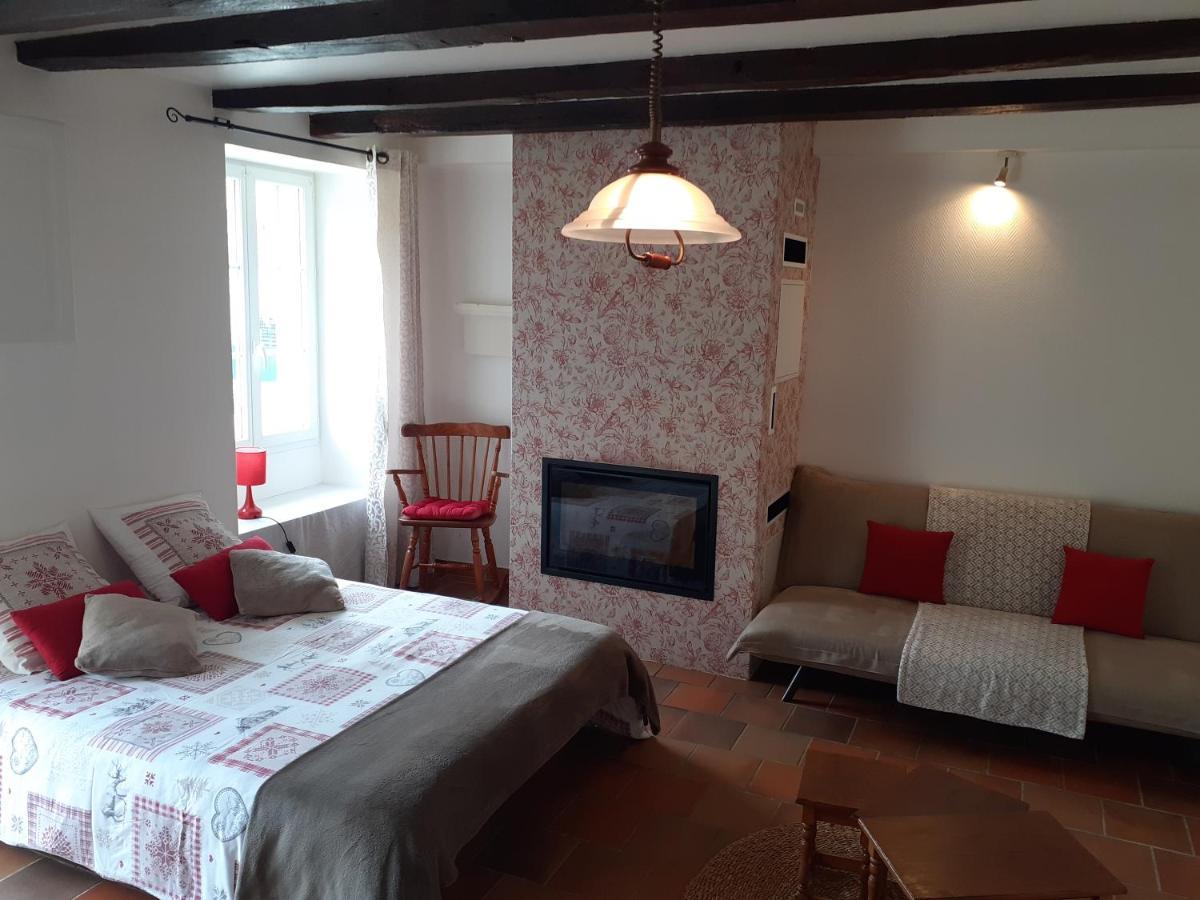 Le Petit Bretigny Guest House Beaumont  Exterior foto