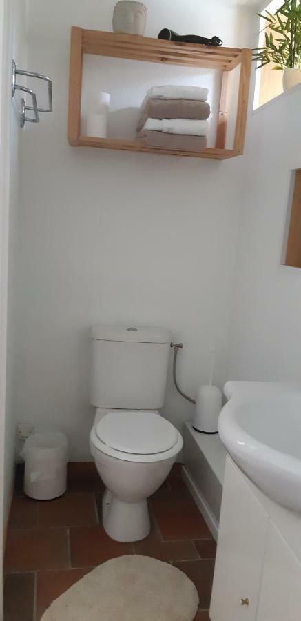 Le Petit Bretigny Guest House Beaumont  Exterior foto